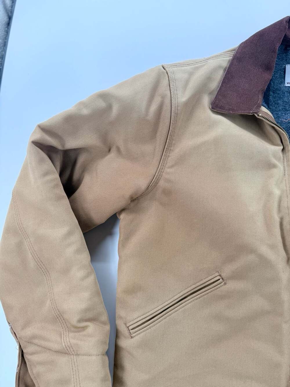 NWT Carhartt J01 BRN Blanket Lined Detroit Jacket Size Medium Regular - Picture 4 of 14